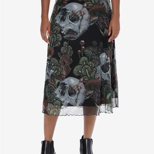 Thorn and Fable dark forest mesh skirt hot topic sz M